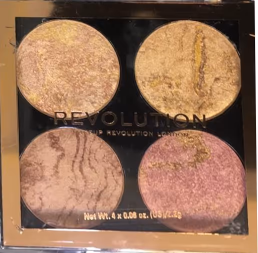 پالت هایلایتر رولوشن چیک revolution cheek