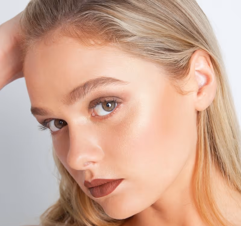 هایلایتر و سایه د بالم thebalm mary lou
