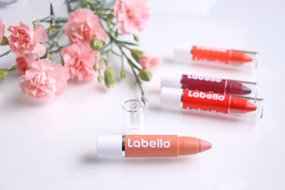 رژ لب لابلو کرایون رنگ مرجانی labello coral