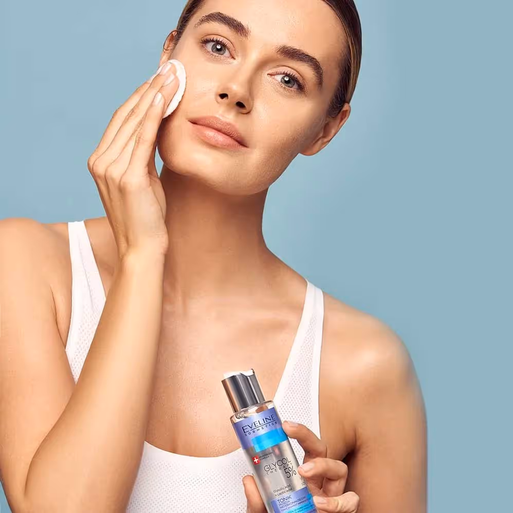 تونیک لایه بردار گلیکولیک اسید اولاین eveline