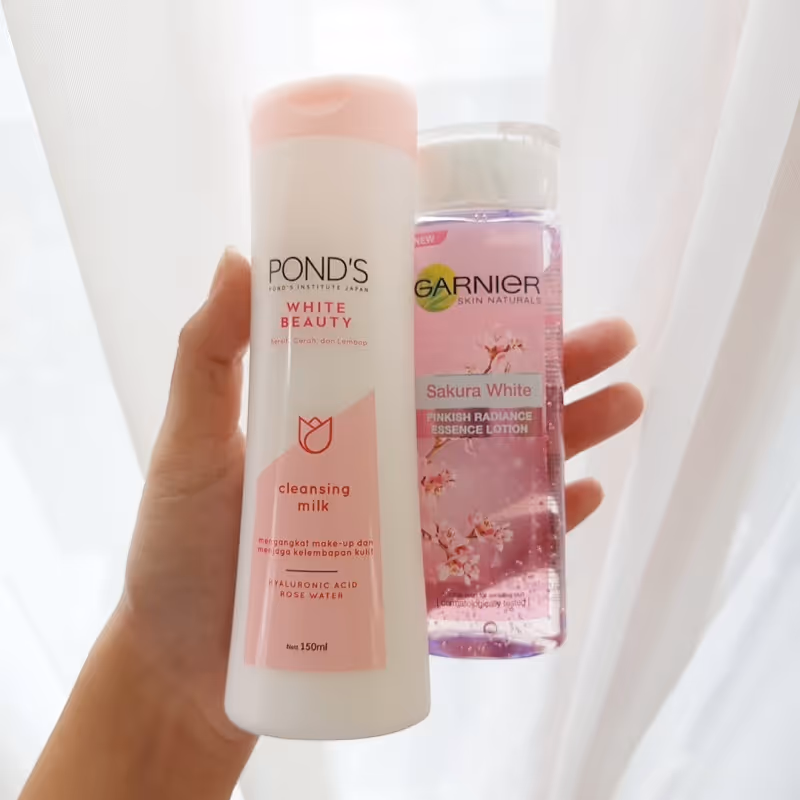 شیر پاک کن روشن کننده پوندز وایت بیوتی ponds