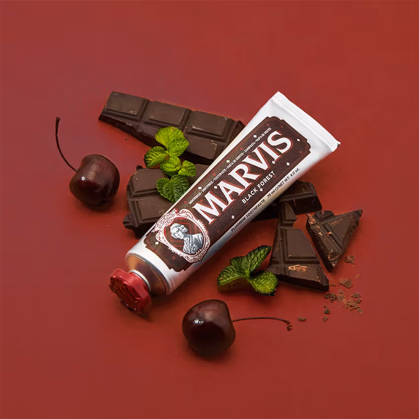 خمیردندان شکلات تلخ گیلاس مارویس marvis black