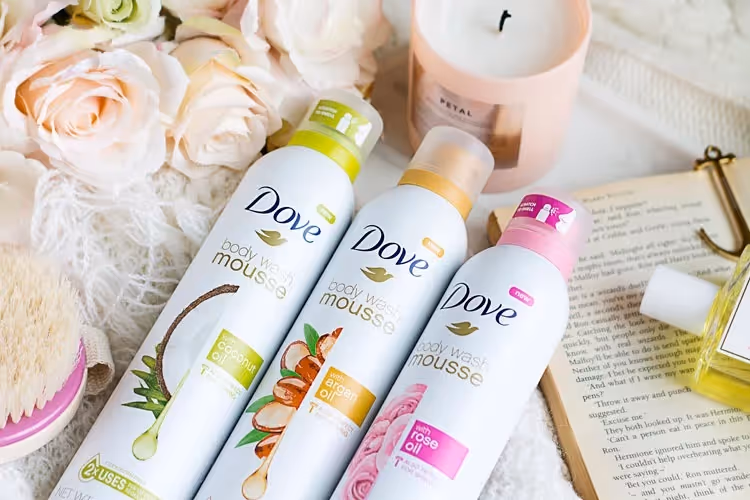 موس حمام و شیو نارگیل داو dove shower mousse