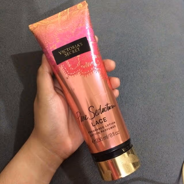 لوسیون بدن ویکتوریا سکرت pure seduction lace
