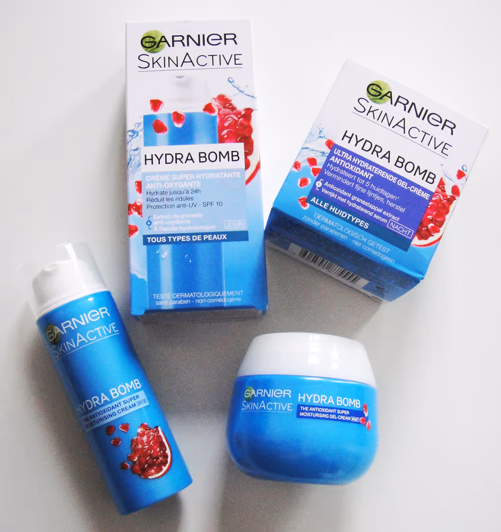 کرم آبرسان روز گارنیه هیدرا بمب garnier hydra