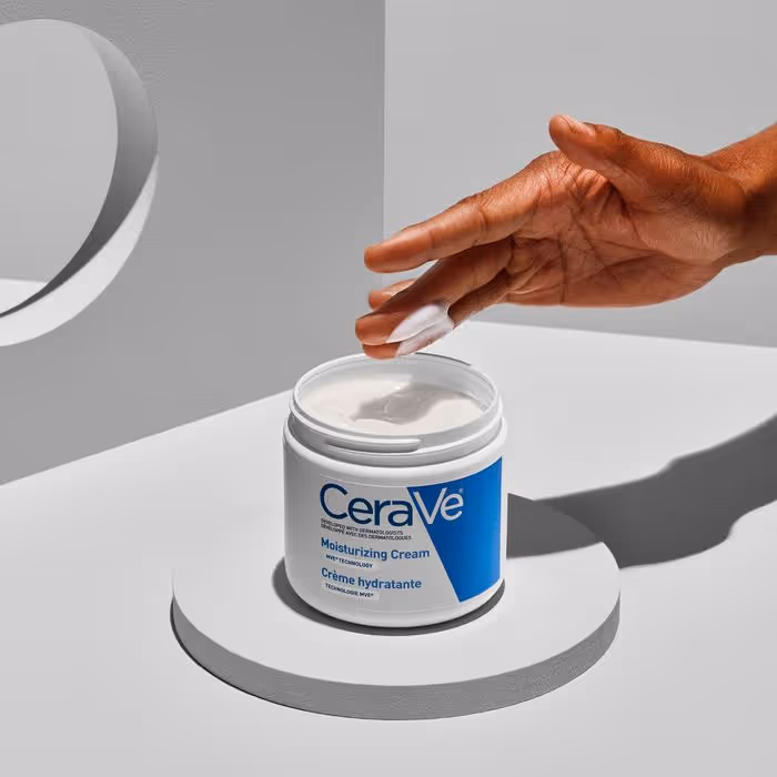 کرم مرطوب کننده سراوی cerave moisturizing