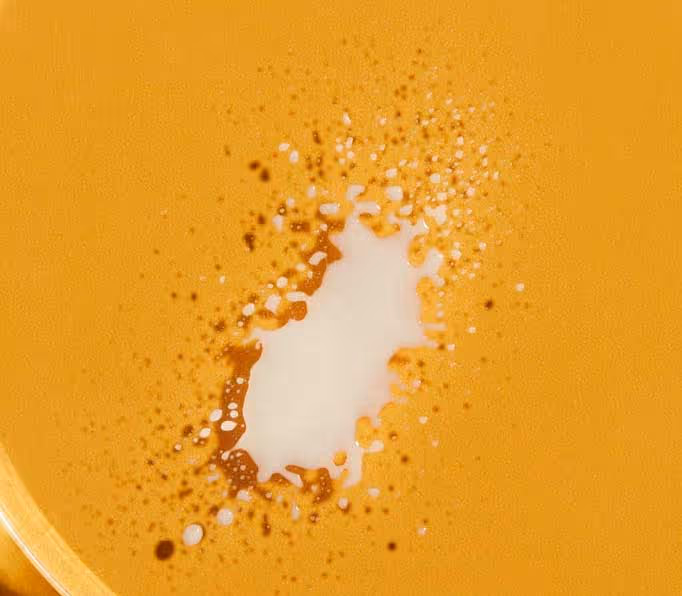 اسپری ضدآفتاب نیوا nivea sun protection and