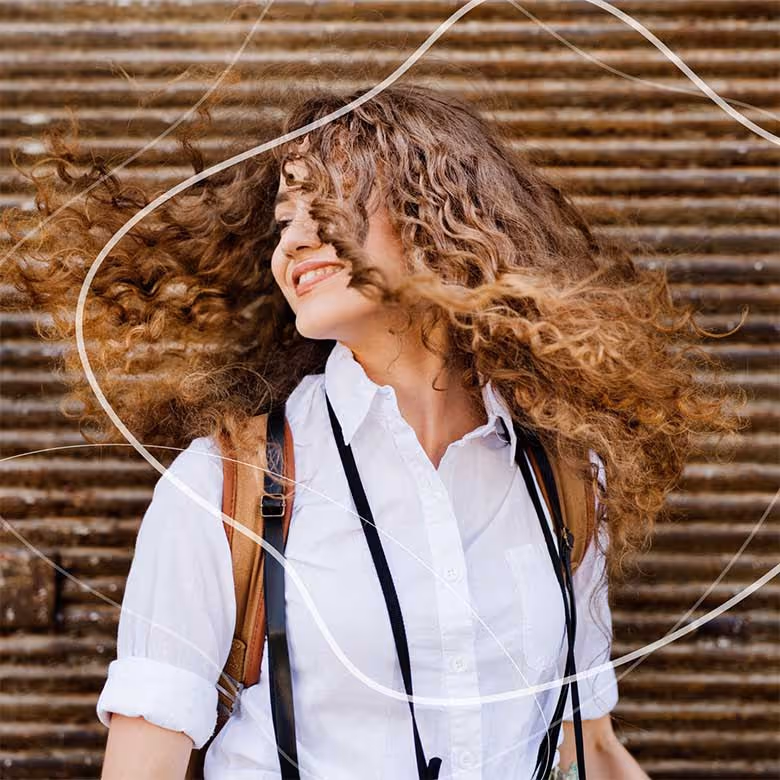اسپری شاداب کننده موهای فر اوری استرند simply
