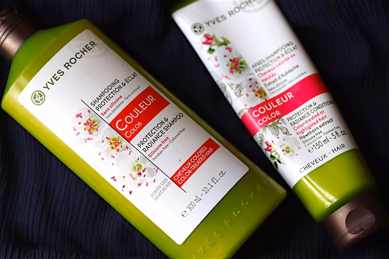 شامپو موهای رنگ شده ایوروشه yves rocher color