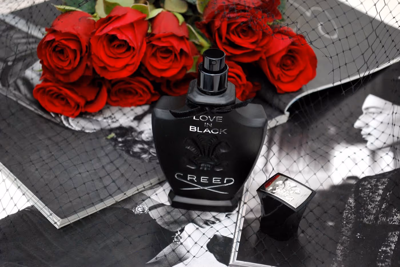 عطر زنانه کرید لاو این بلک creed love in