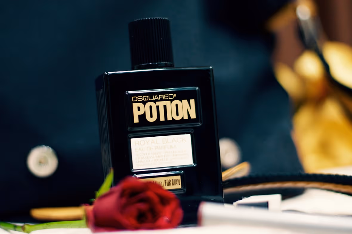 عطر دسکوارد پوشن رویال بلک dsquared potion