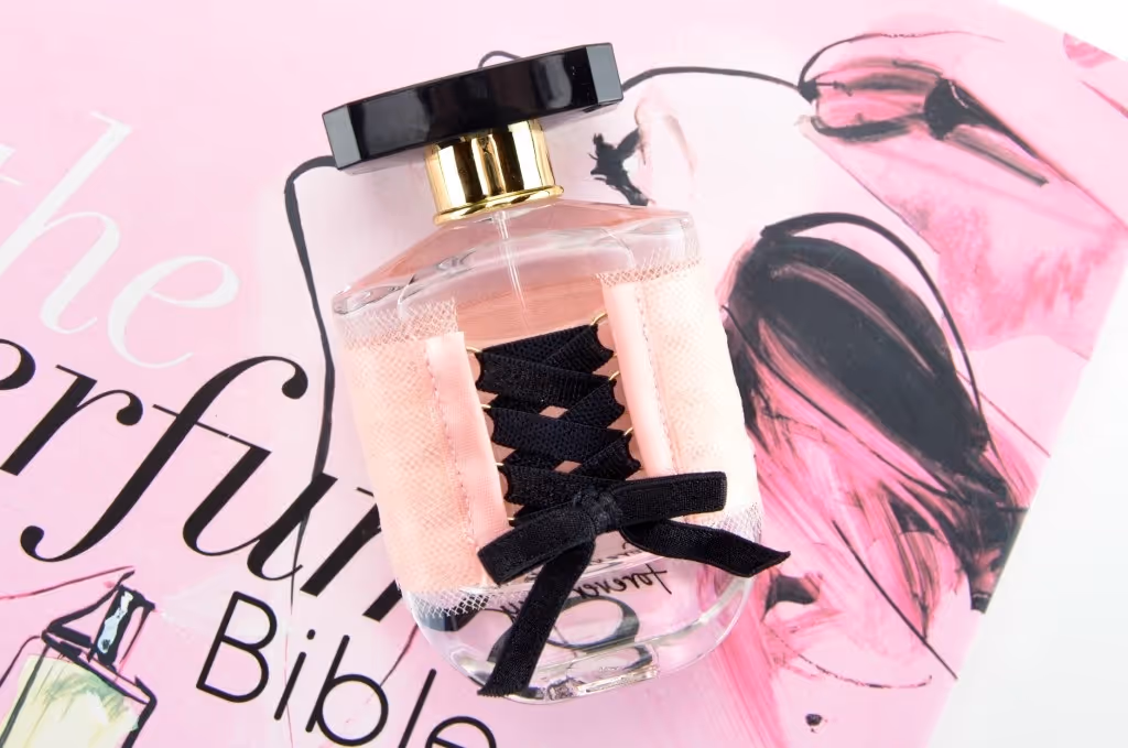 عطر زنانه ویکتوریا سکرت فور اور victoria