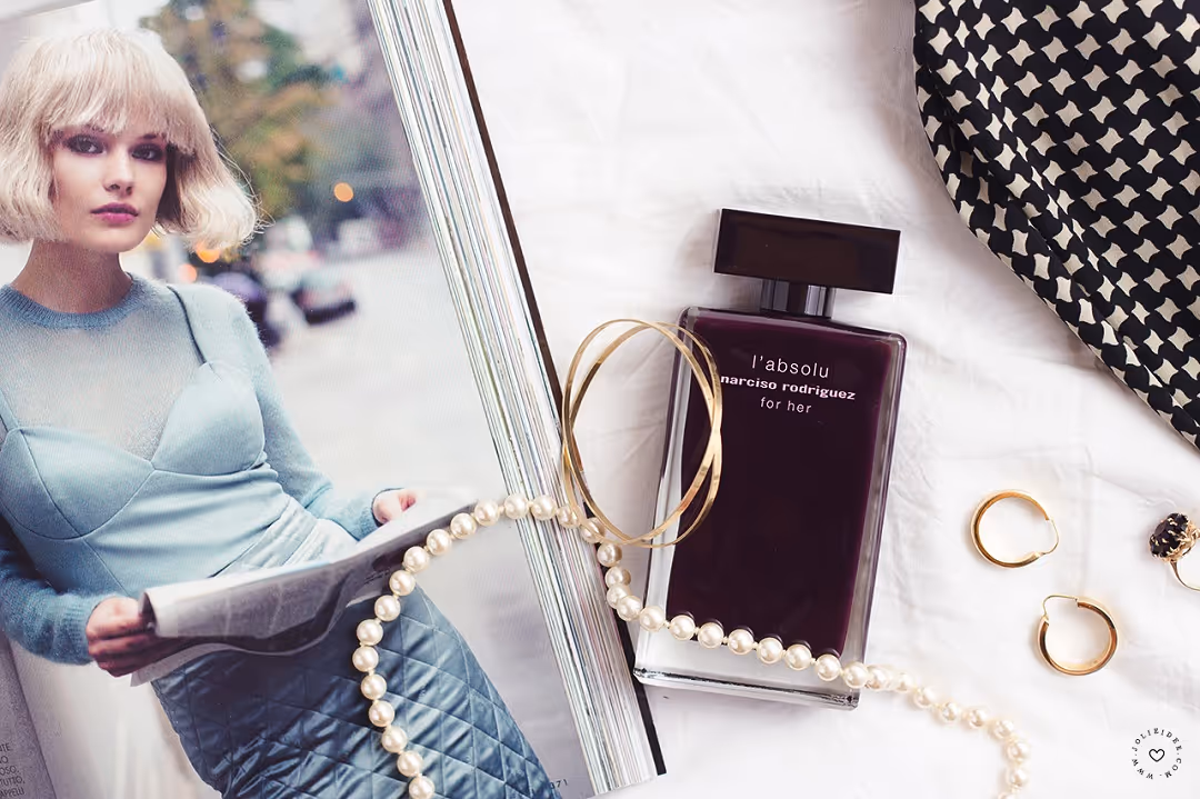 عطر نارسیس رودریگز له ابسولو narciso