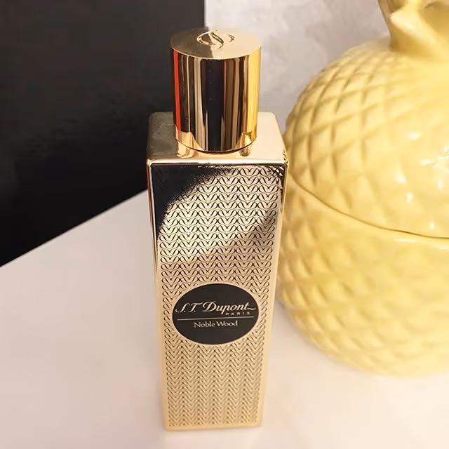 عطر اس تی دوپونت نوبل وود s.t dupont noble