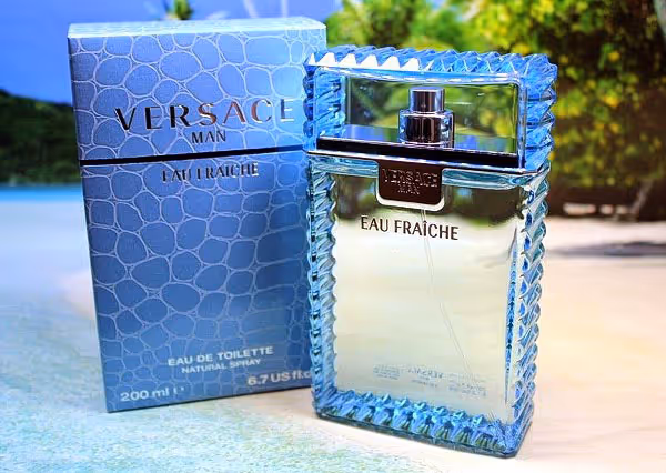 عطر مردانه ورساچه من او فرش versace man eau