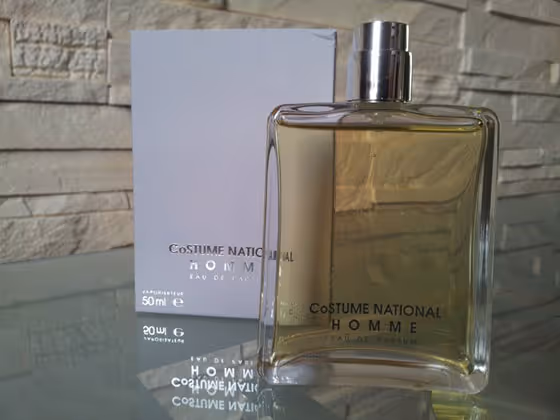 عطر مردانه کاستوم نشنال هوم costume national