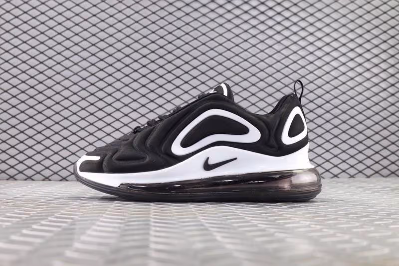 کفش ورزشی نایک ایر مکس 720 nike air max