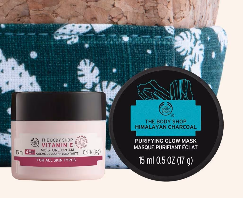ست هدیه بادی شاپ the body shop filled pouch