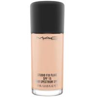 کرم پودر مک استدیو فیکس SPF15 رنگ NW18 بژ با ته رنگ خنثی MAC Studio Fix