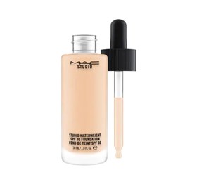 کرم پودر مک استدیو فیکس SPF30 رنگ NC20 روشن با زیرسازی هلویی MAC Studio Waterweight