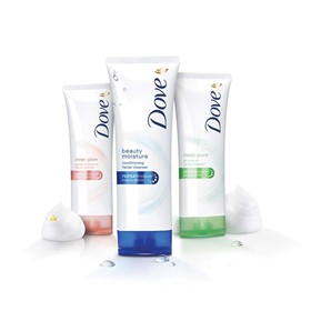 فوم پاک کننده پوست چرب داو Dove Deep Pure وزن 100 گرم