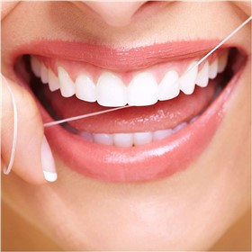 نخ دندان اورال بی تری دی وایت لوکس Oral B 3D White Luxe