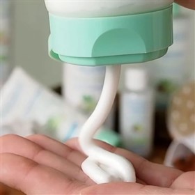 اسکراب بدن شیر بادام اولودرم Evoluderm Amande حجم 150 میلی لیتر