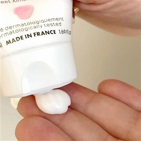 کرم مغذی روز پوست خشک و حساس اولودرم Nourishing Day Care حجم 50 میلی لیتر