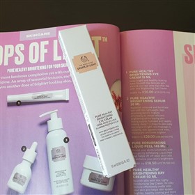 کرم روشن کننده دور چشم بادی شاپ Drops of Light Eye حجم 15 میلی لیتر