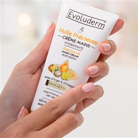 کرم آبرسان دست روغن های مغذی اولودرم Evoluderm Huile Precieuse حجم 100 میلی لیتر