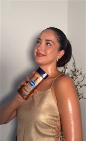 روغن برنزه کننده و درخشان کننده بدن وازلین Vaseline Golden Hour حجم 200 میلی لیتر