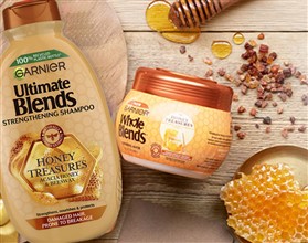 شامپو استحکام بخش و ترمیم کننده عسل گارنیه Garnier Ultimate Blends Honey حجم 400 میلی لیتر