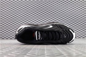 کفش ورزشی نایک مدل ایر مکس 720 مشکی و سفید Nike Air Max 720